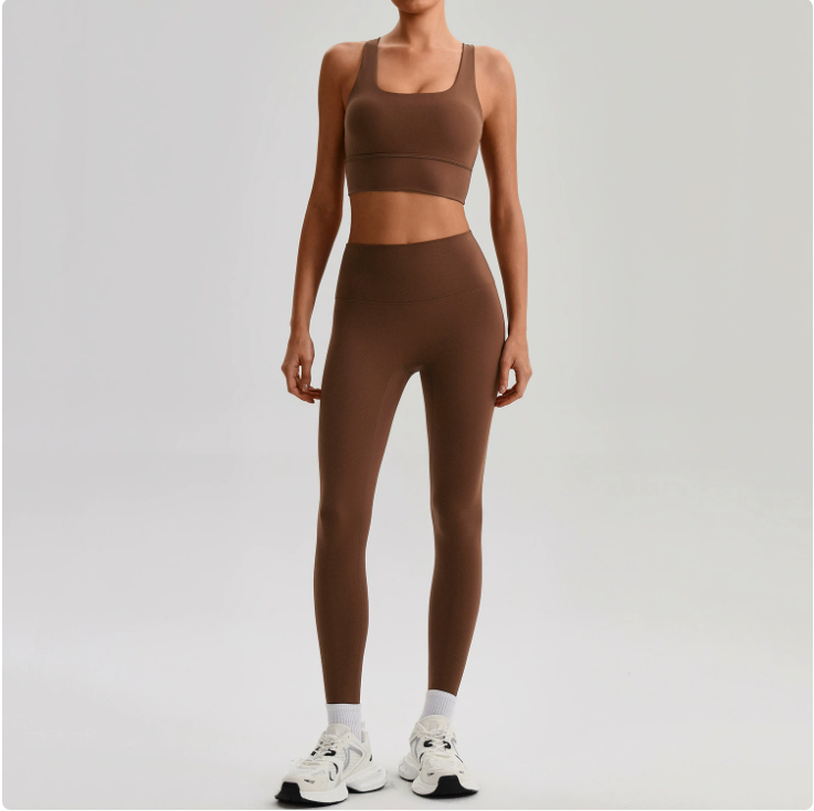 Seamless Backless Yoga Outfit – 2-Piece Bra & Leggings