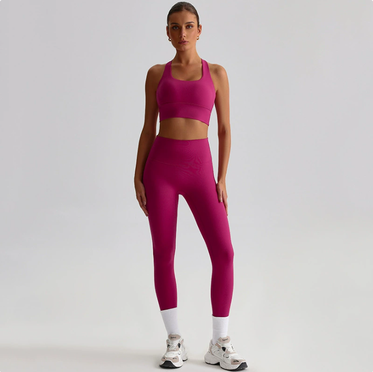 Seamless Backless Yoga Outfit – 2-Piece Bra & Leggings